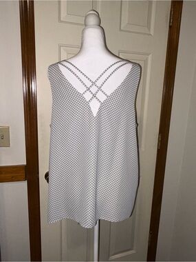 Express Gray White Polka Dot Criss Cross Back V-Neck Sleeveless Tank Top L